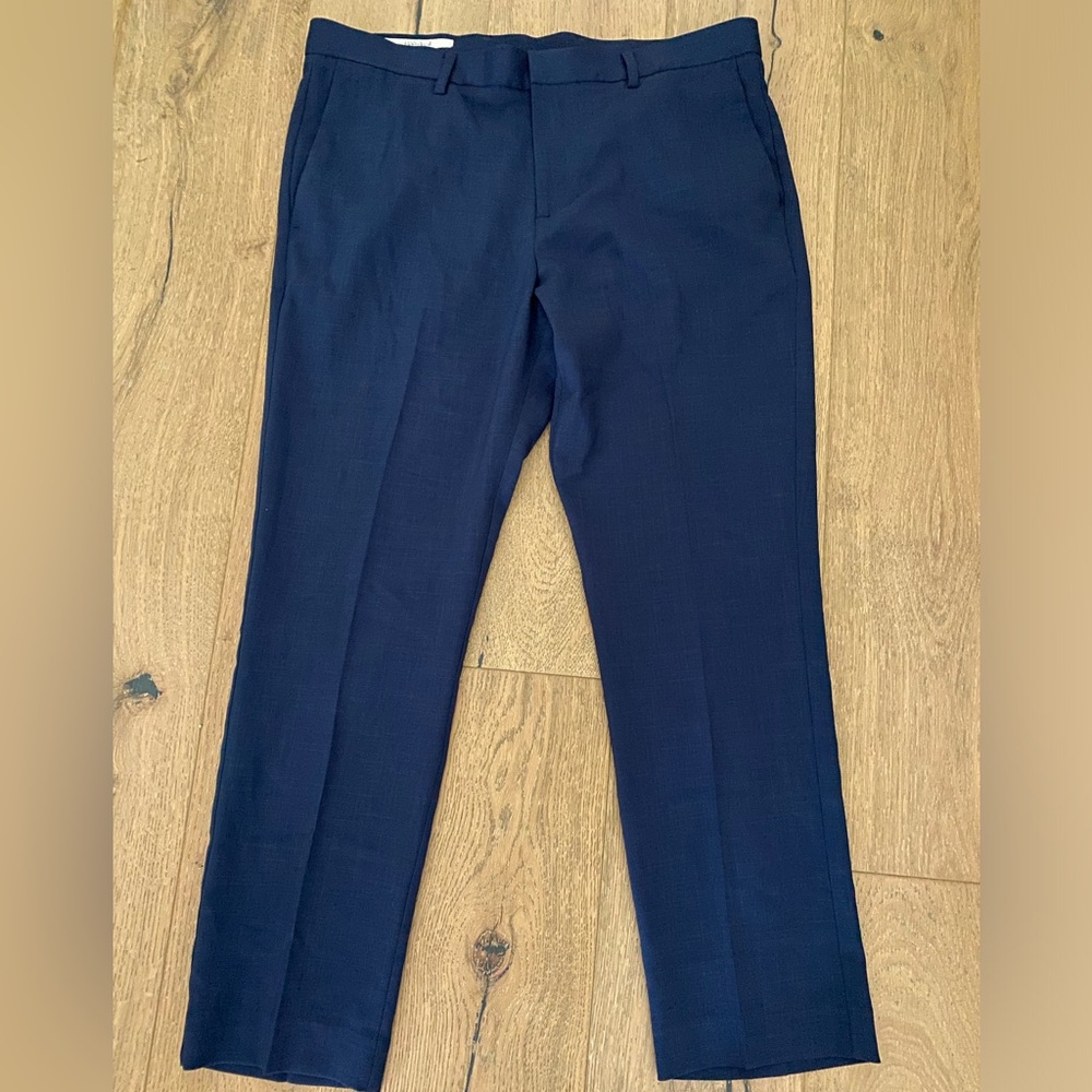 Men’s blue Perry Ellis pants size 36/30
